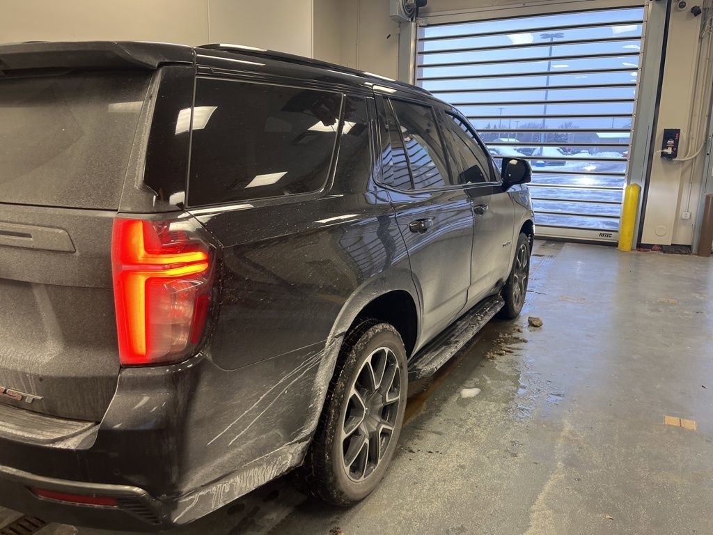 Used 2021 Chevrolet Tahoe RST w/ Luxury Package image 4