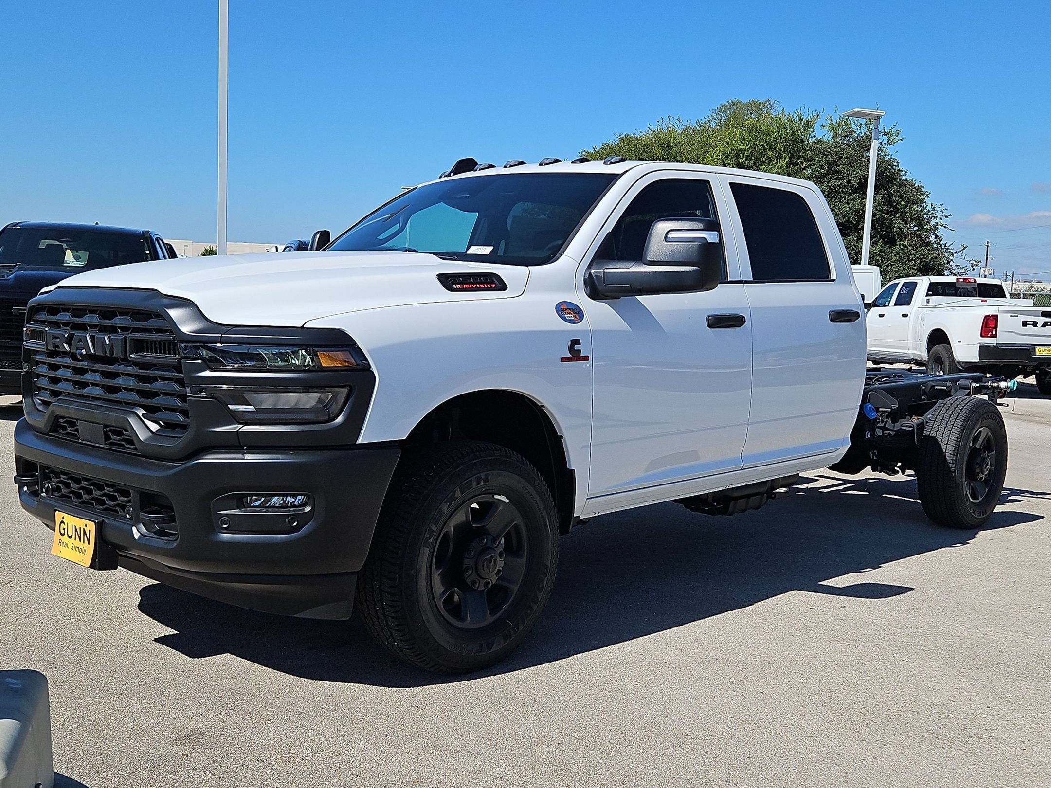 New 2026 RAM 3500 Tradesman AWD/4WD image 7