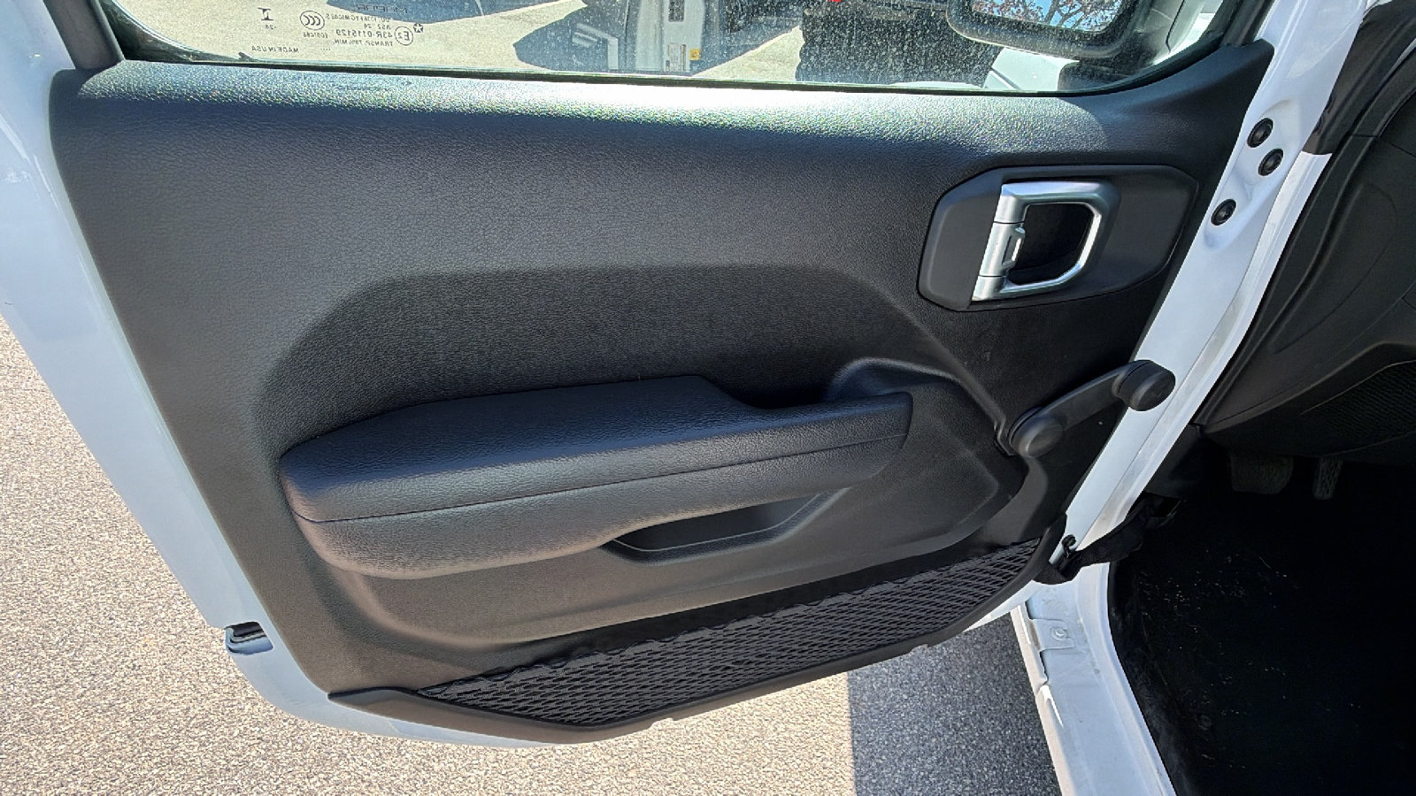 Used 2024 Jeep Wrangler Unlimited Sport AWD/4WD image 14