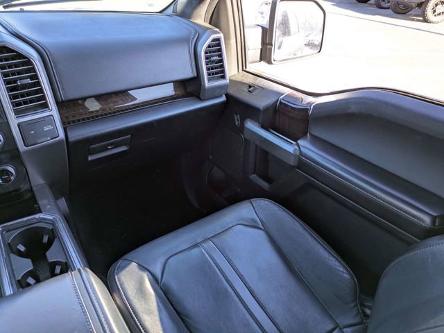 Used 2017 Ford F150 Platinum w/ Equipment Group 701A Luxury image 17