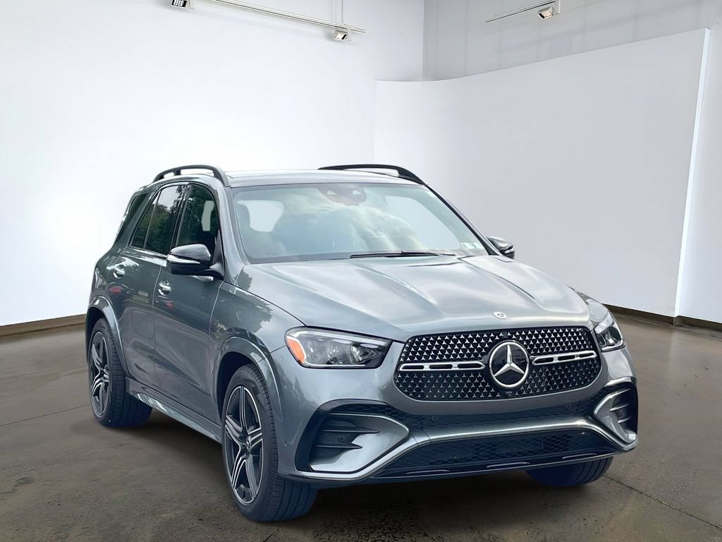 Used 2025 Mercedes-Benz GLE 580 4MATIC image 3