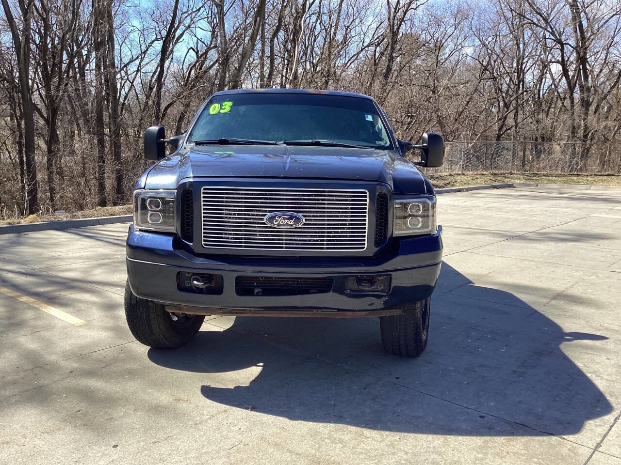 Used 2003 Ford F250 XLT image 2