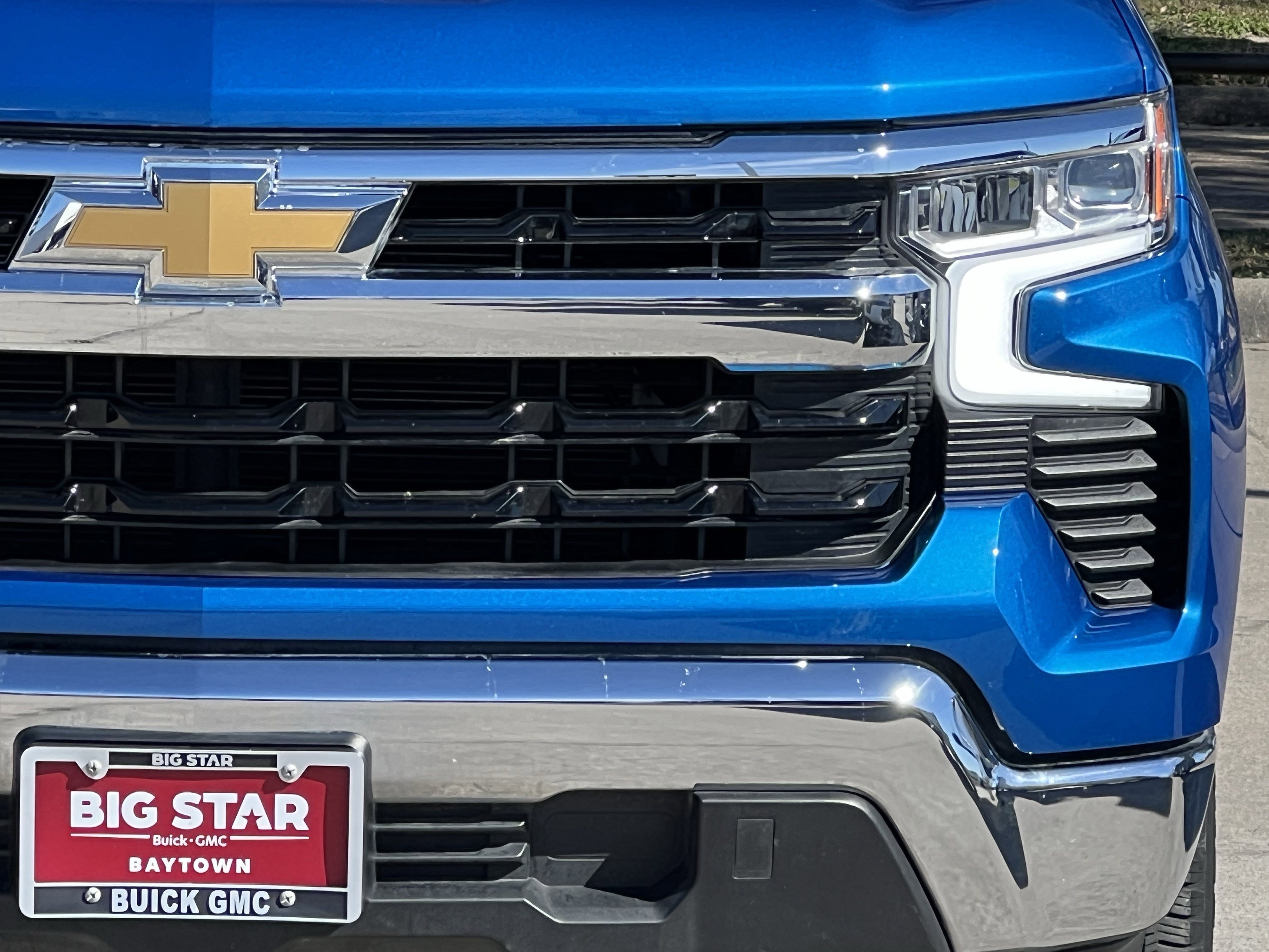 Used 2024 Chevrolet Silverado 1500 LT w/ Protection Package image 7