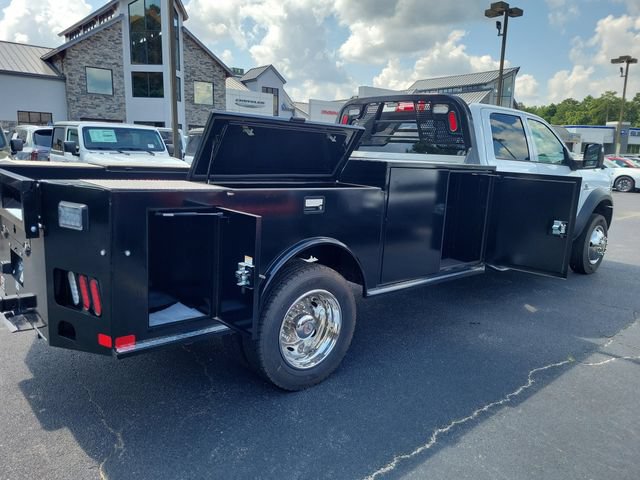 New 2025 RAM 5500 Tradesman AWD/4WD image 7