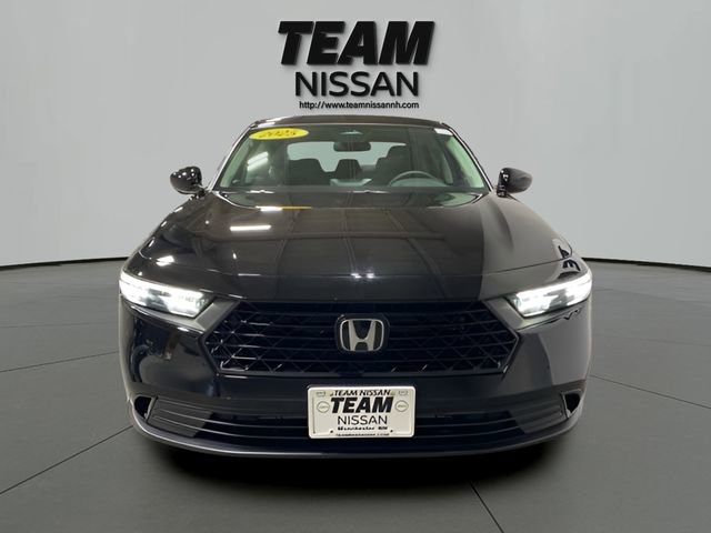Used 2025 Honda Accord SE image 2