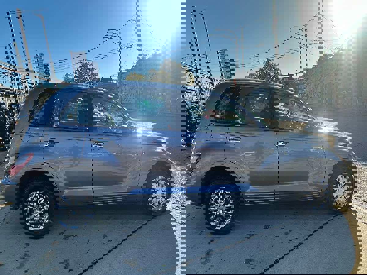 Used 2007 Chrysler PT Cruiser Touring image 6