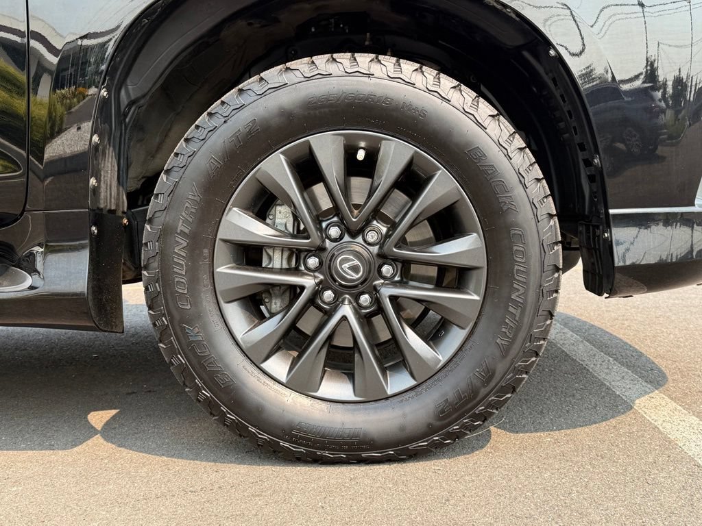 Used 2020 Lexus GX 460 Premium w/ Premium Package AWD/4WD image 36