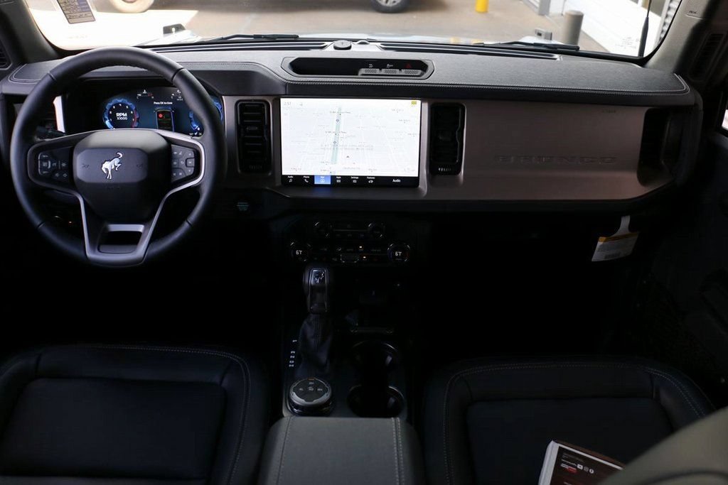 New 2026 Ford Bronco Outer Banks AWD/4WD image 24