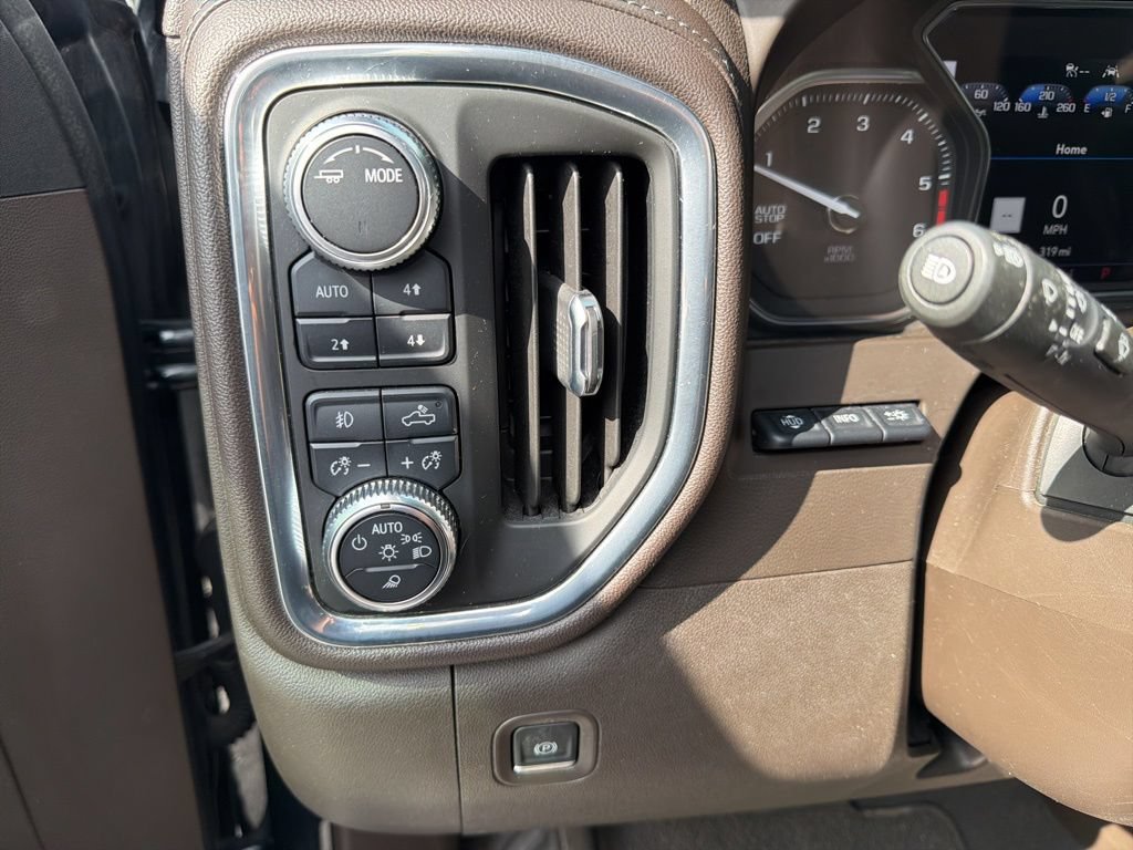 Used 2021 GMC Sierra 1500 Denali w/ Denali Ultimate Package AWD/4WD image 32