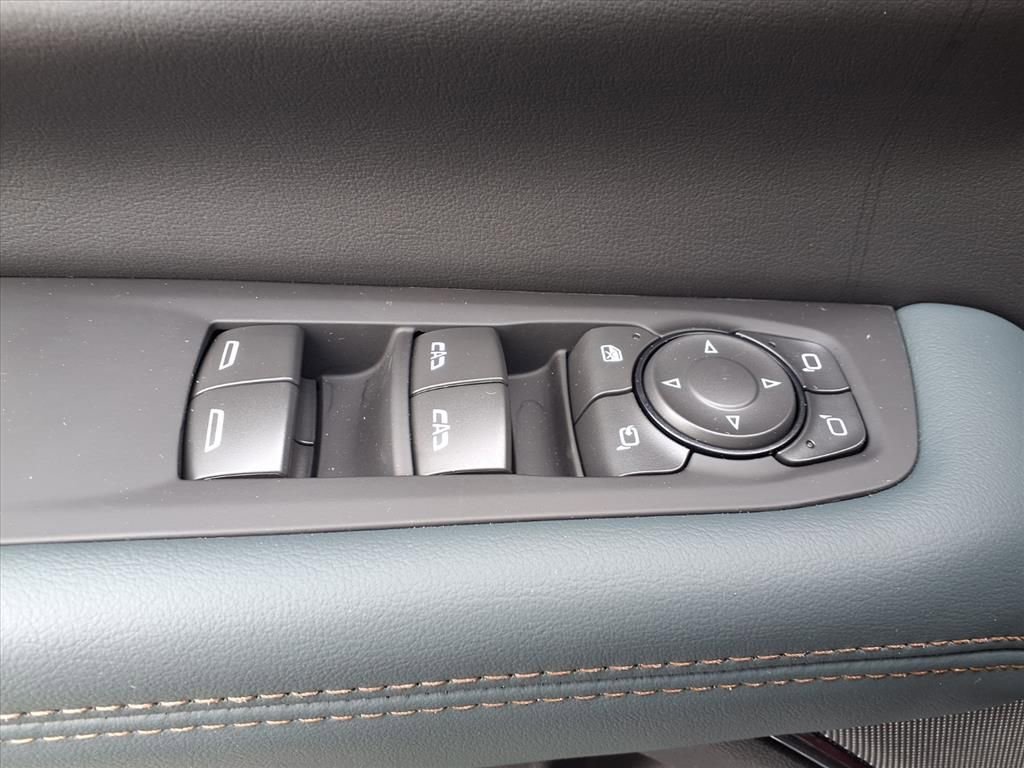 New 2026 GMC Yukon XL AT4 w/ AT4 Premium Plus Package image 11