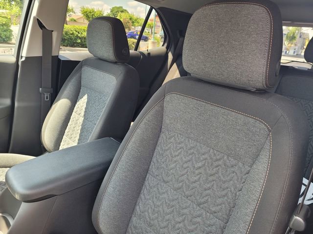 Used 2023 Chevrolet Equinox LT FWD image 12