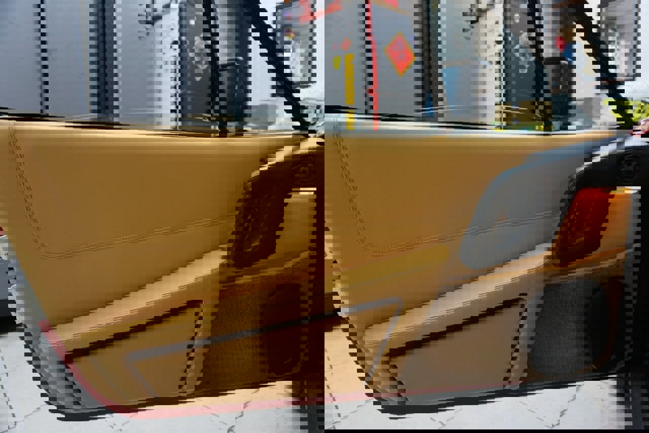 Used 1986 Ferrari 328 GTS image 10