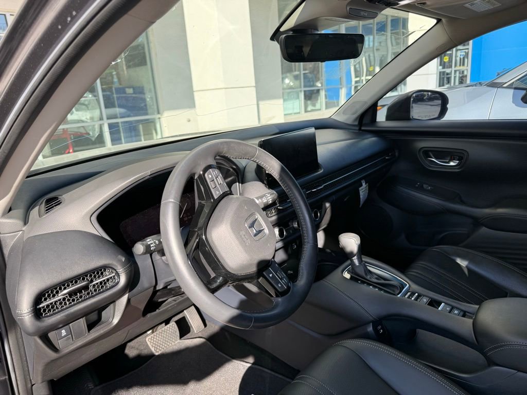 Used 2024 Honda HR-V EX-L image 7