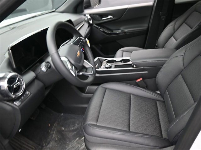 New 2026 Chevrolet Equinox LT w/ Convenience Package II image 8
