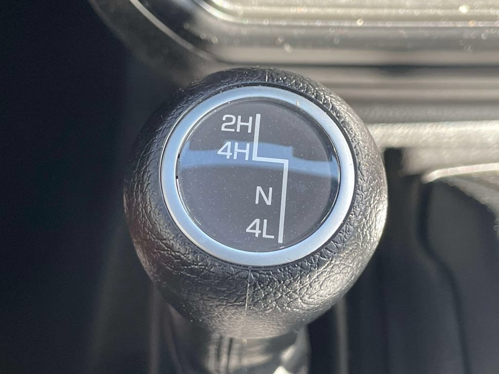 Used 2022 Jeep Wrangler Unlimited Sport AWD/4WD image 31