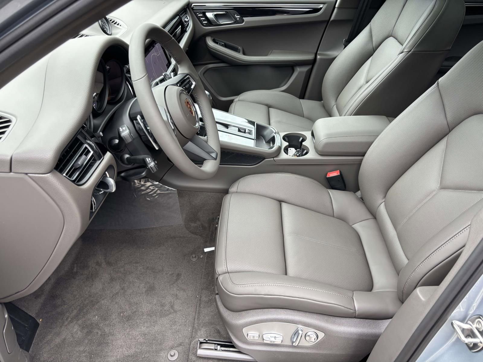 New 2026 Porsche Macan S image 20