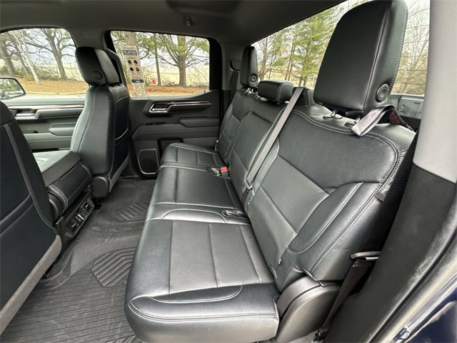 Used 2023 Chevrolet Silverado 1500 RST w/ Z71 Off-Road Package image 23