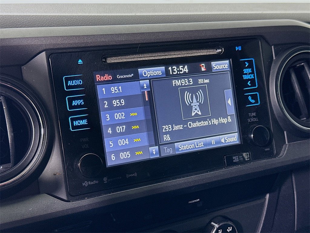 Used 2017 Toyota Tacoma TRD Sport w/ Tow Package image 27