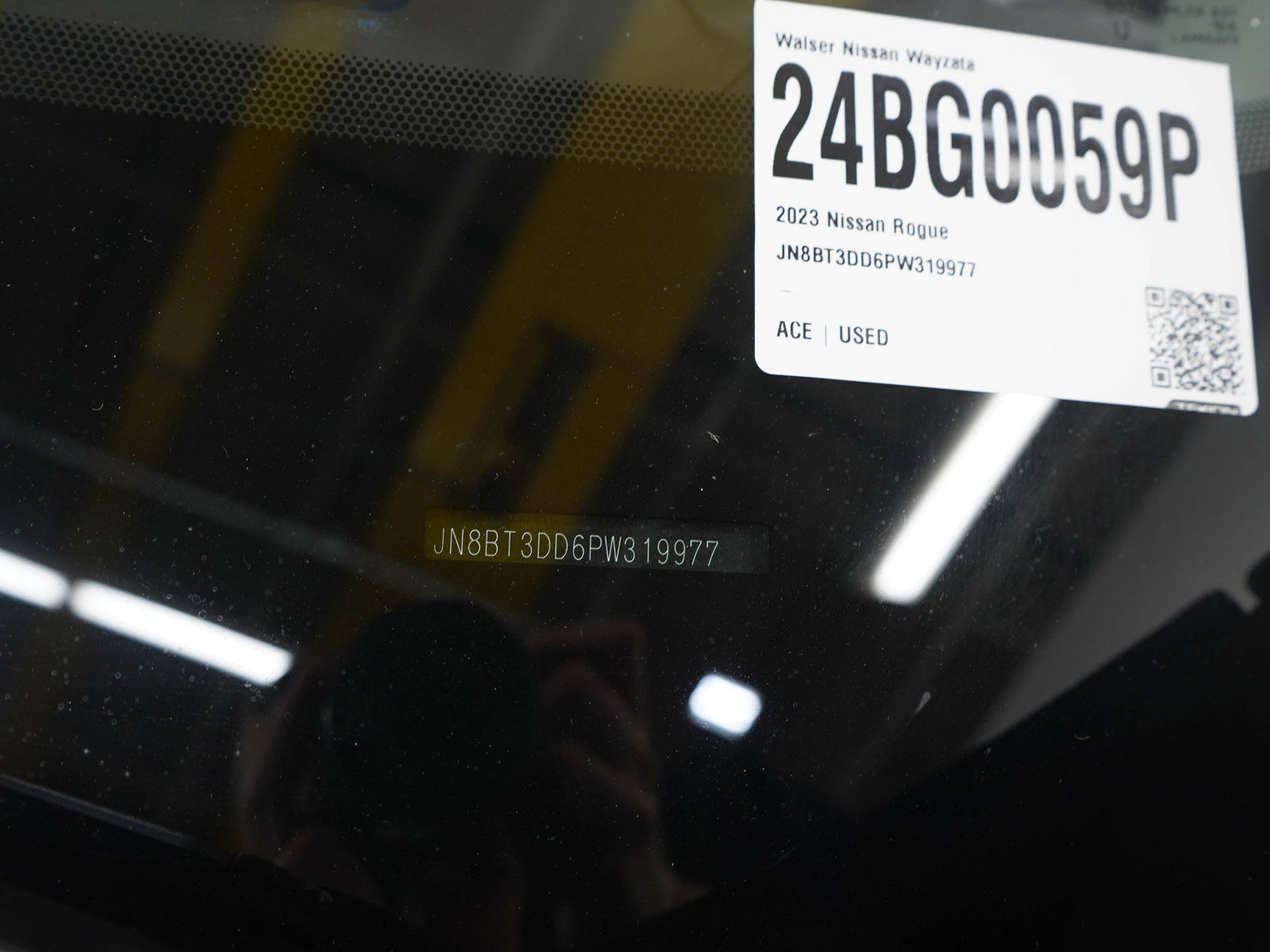 Used 2023 Nissan Rogue Platinum image 34