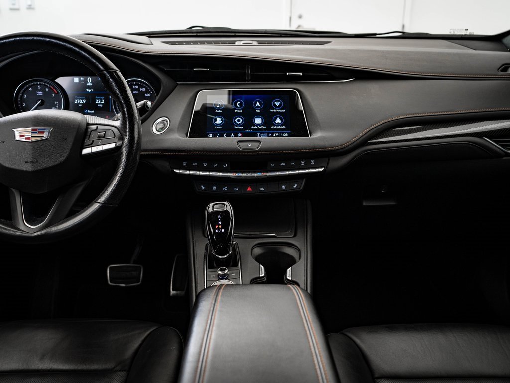 Used 2023 Cadillac XT4 Sport image 32