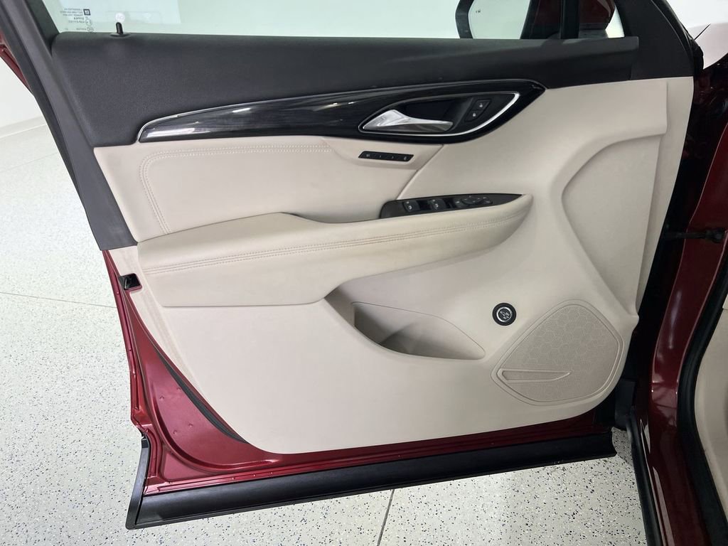 Used 2021 Buick Envision Essence image 20