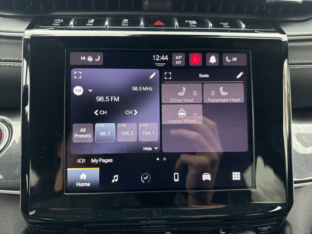 Certified 2023 Jeep Grand Cherokee Altitude image 7