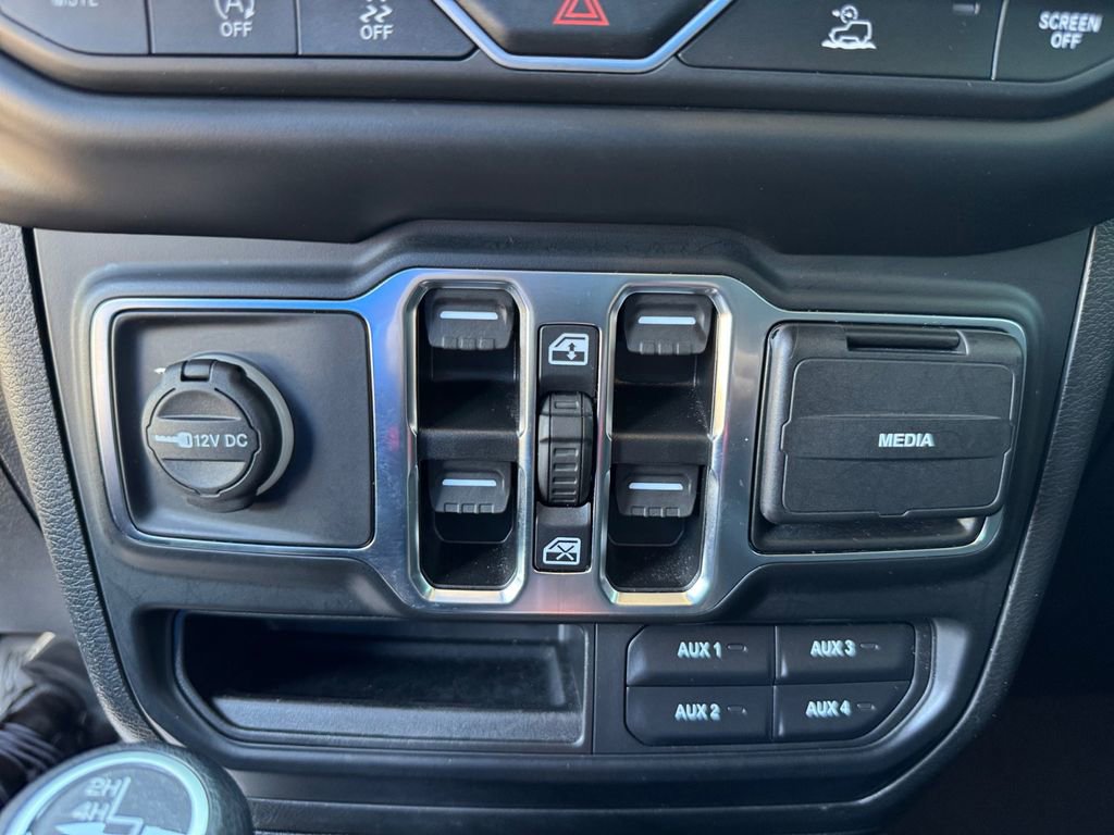 Used 2022 Jeep Wrangler Unlimited Sport AWD/4WD image 27