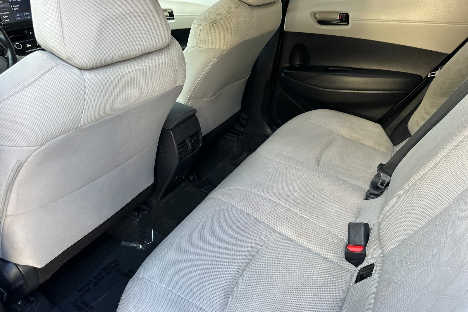 Used 2022 Toyota Corolla Cross LE image 14