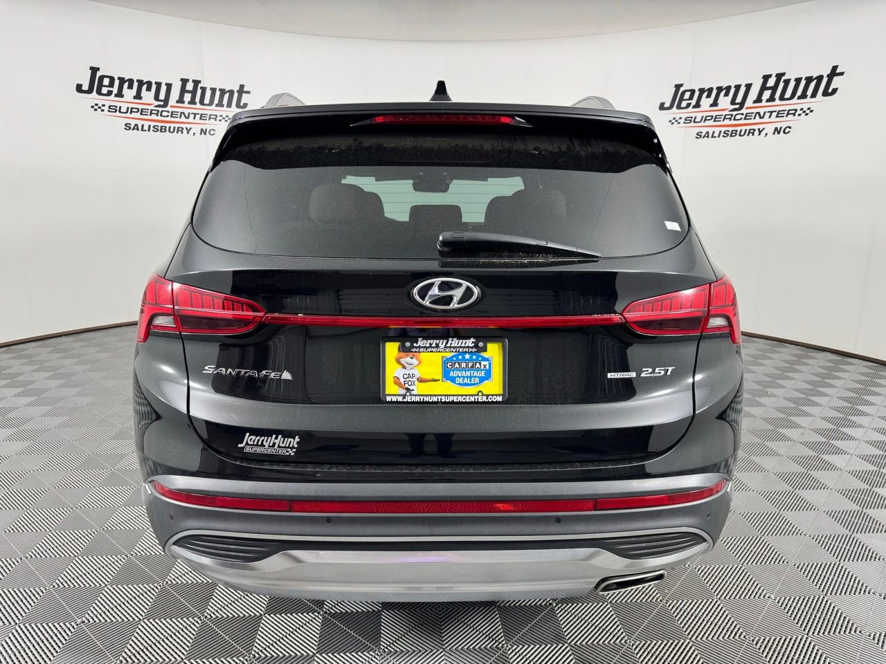 Used 2023 Hyundai Santa Fe Limited AWD/4WD image 7