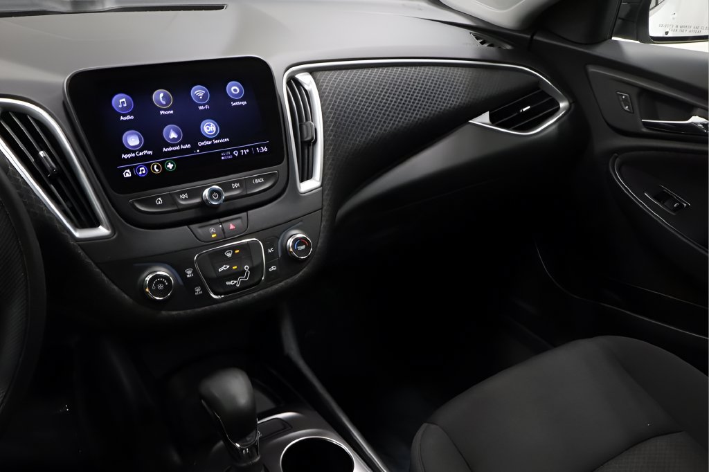 Used 2023 Chevrolet Malibu LS FWD image 20