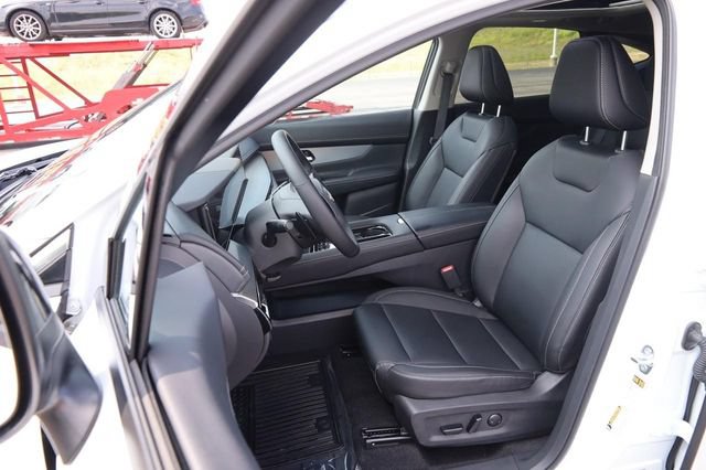 Certified 2025 Nissan Murano SL w/ Cargo Package AWD/4WD image 10