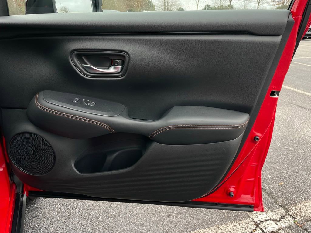 Certified 2025 Honda HR-V Sport image 28