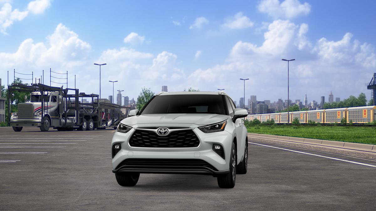 New 2026 Toyota Highlander XLE image 21