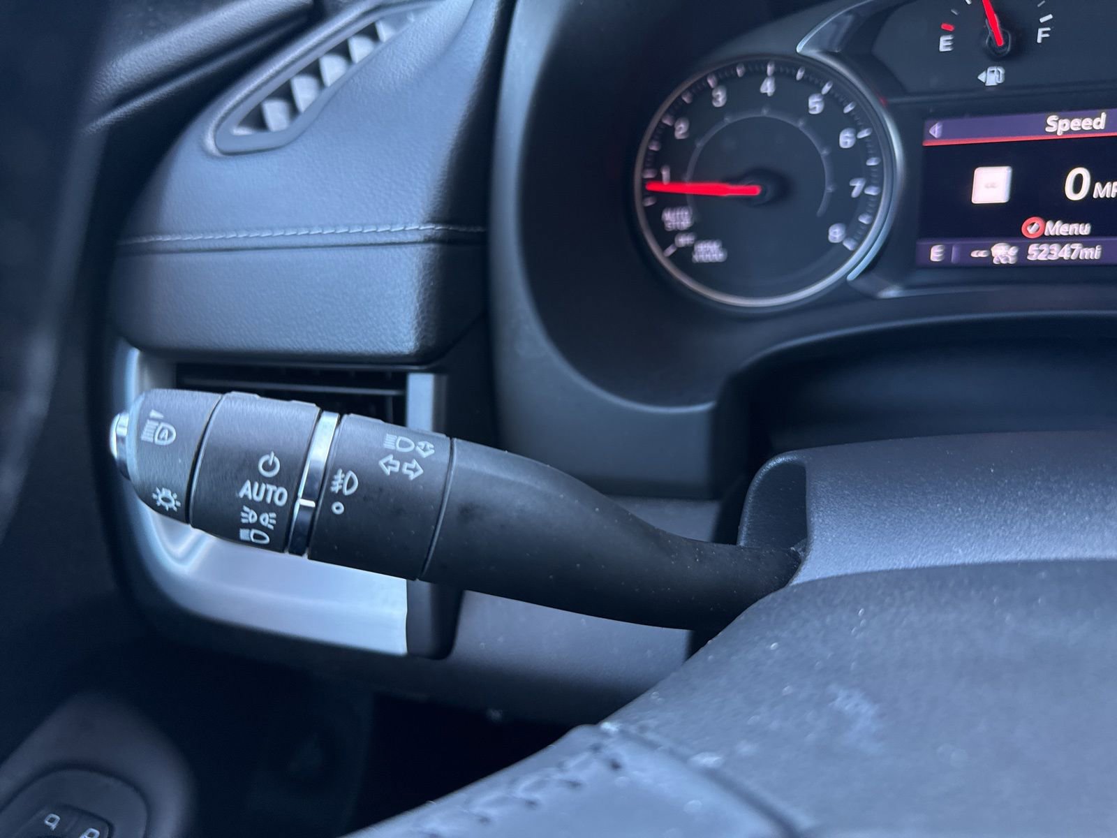 Used 2022 GMC Terrain SLT w/ Infotainment Package II image 34