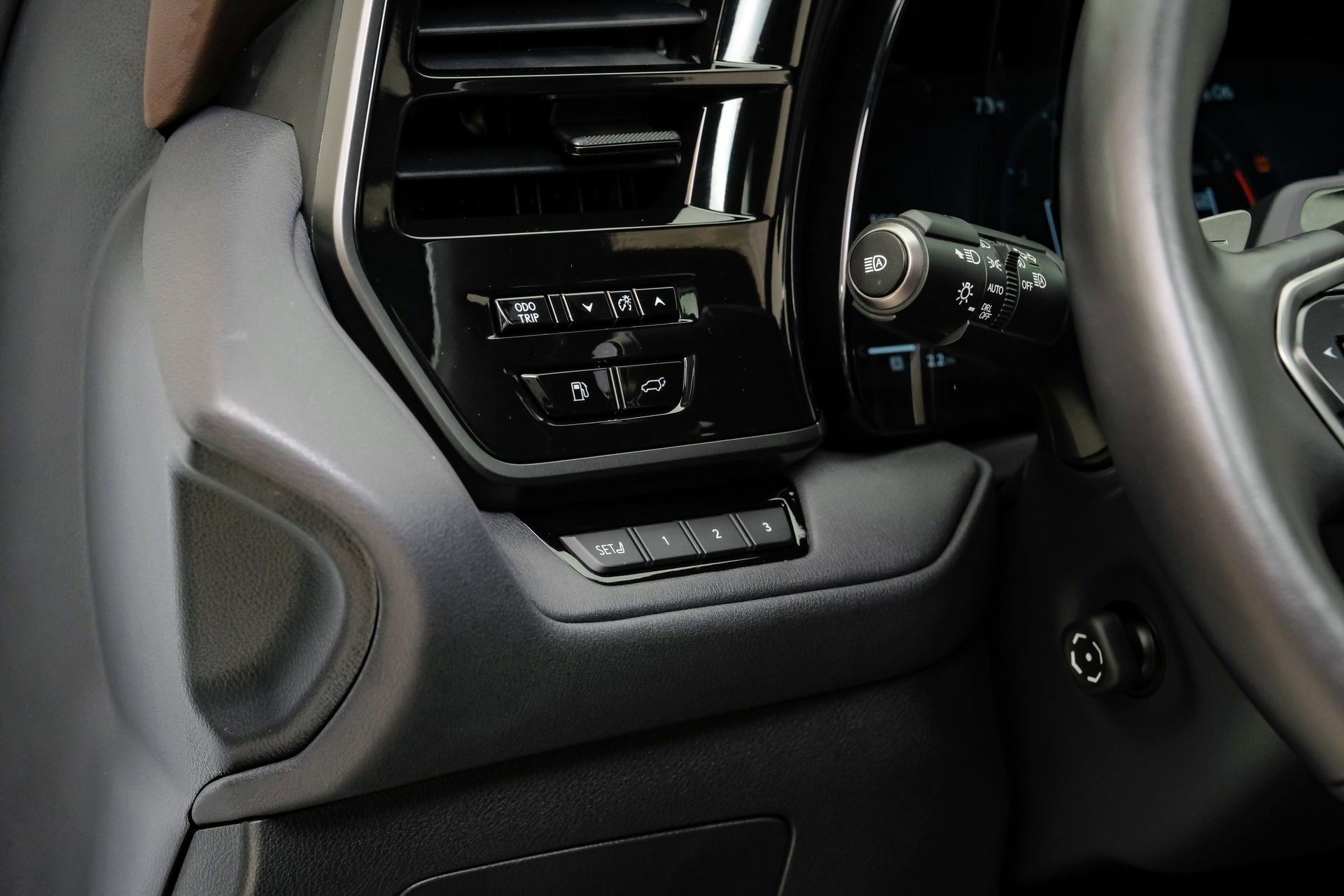 Used 2025 Lexus TX 350 AWD w/ Technology Package image 33