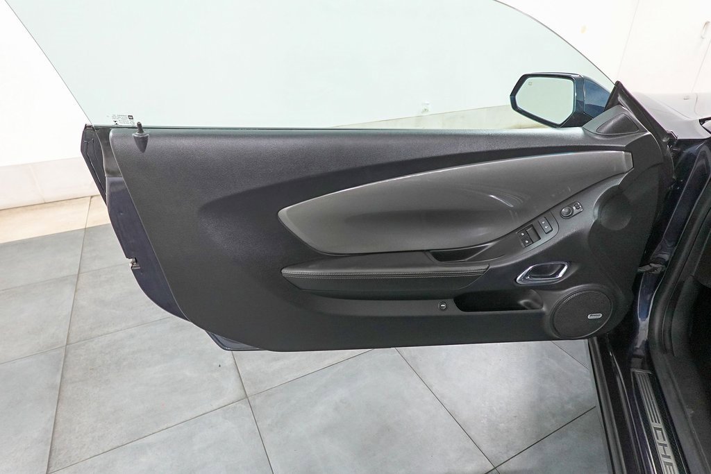 Used 2014 Chevrolet Camaro SS w/ RS Package image 6