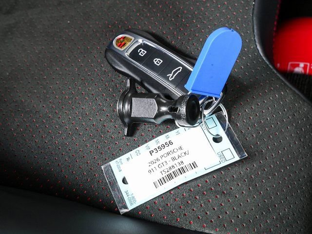 Certified 2026 Porsche 911 GT3 image 33