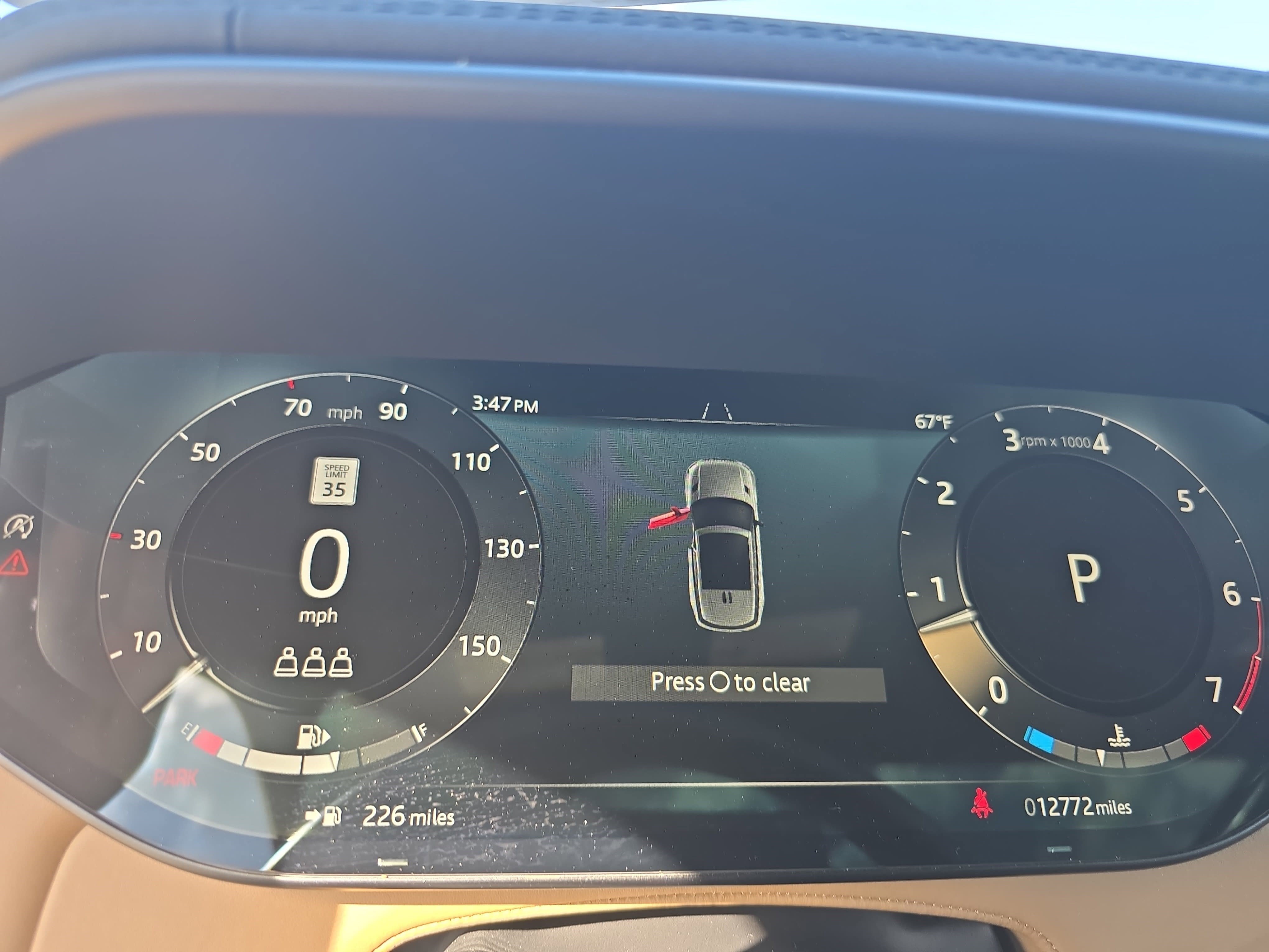 Used 2024 Land Rover Range Rover Sport SE image 19