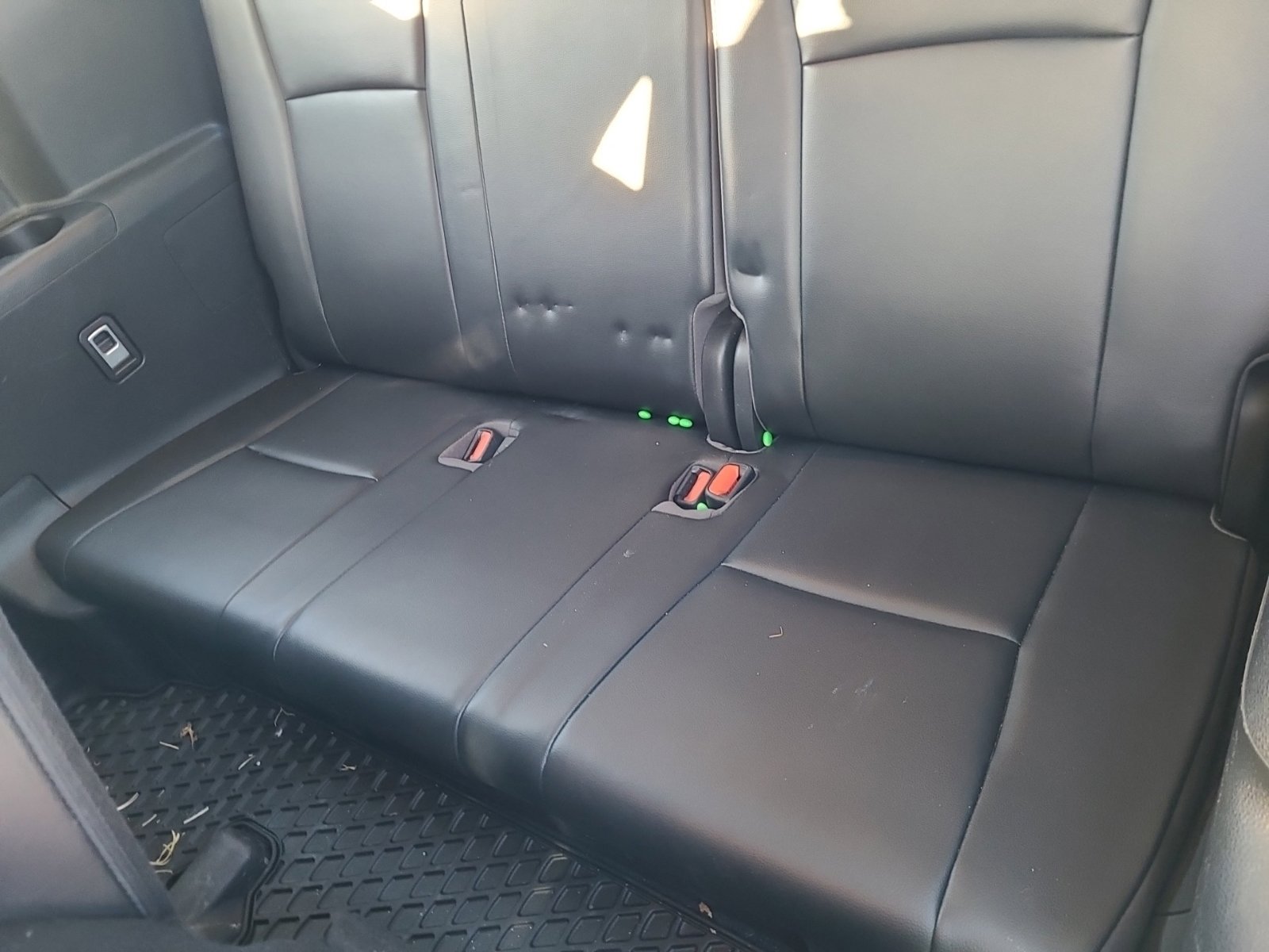 Used 2021 Toyota Highlander XLE image 15