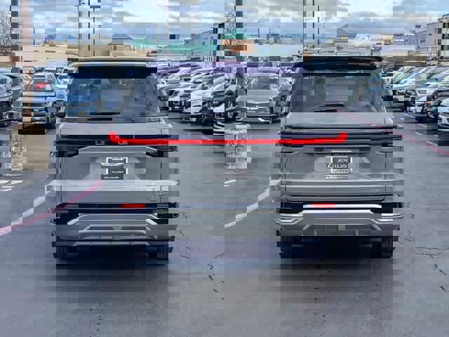 New 2026 Lexus TX 500h AWD image 4