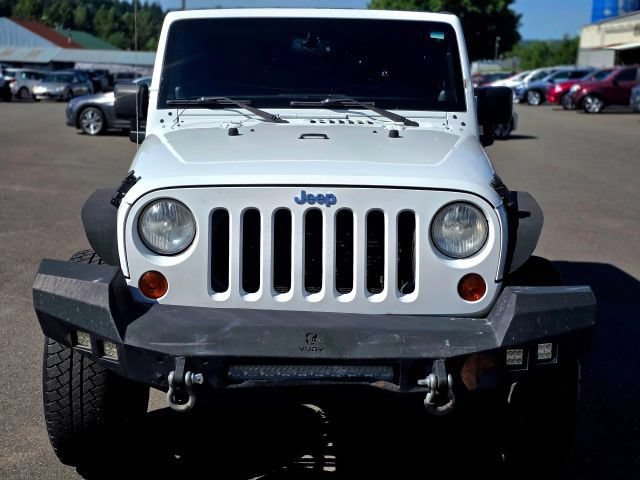 Used 2013 Jeep Wrangler Sport AWD/4WD image 2