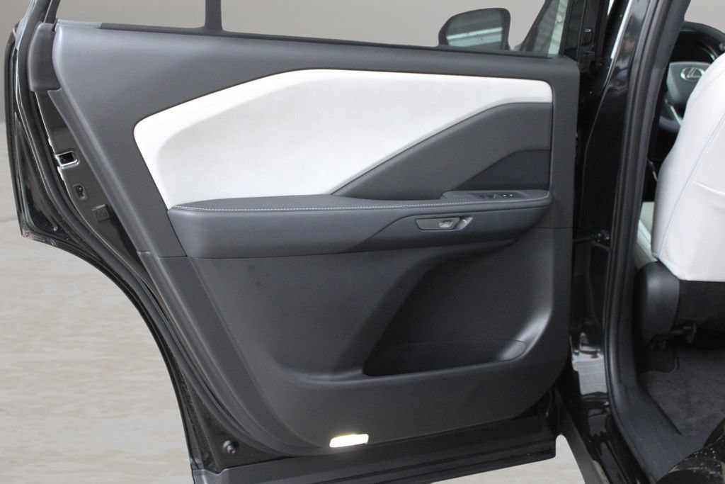 Used 2025 Lexus TX 350 AWD w/ Technology Package image 24