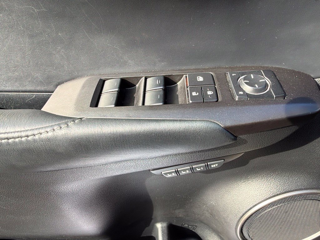 Used 2015 Lexus NX 200t AWD w/ Premium Package image 23