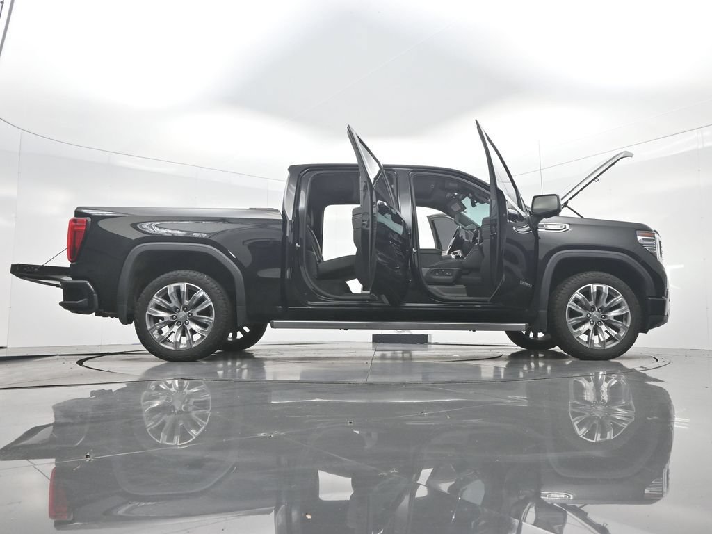 Used 2023 GMC Sierra 1500 Denali w/ Denali Reserve Package AWD/4WD image 53