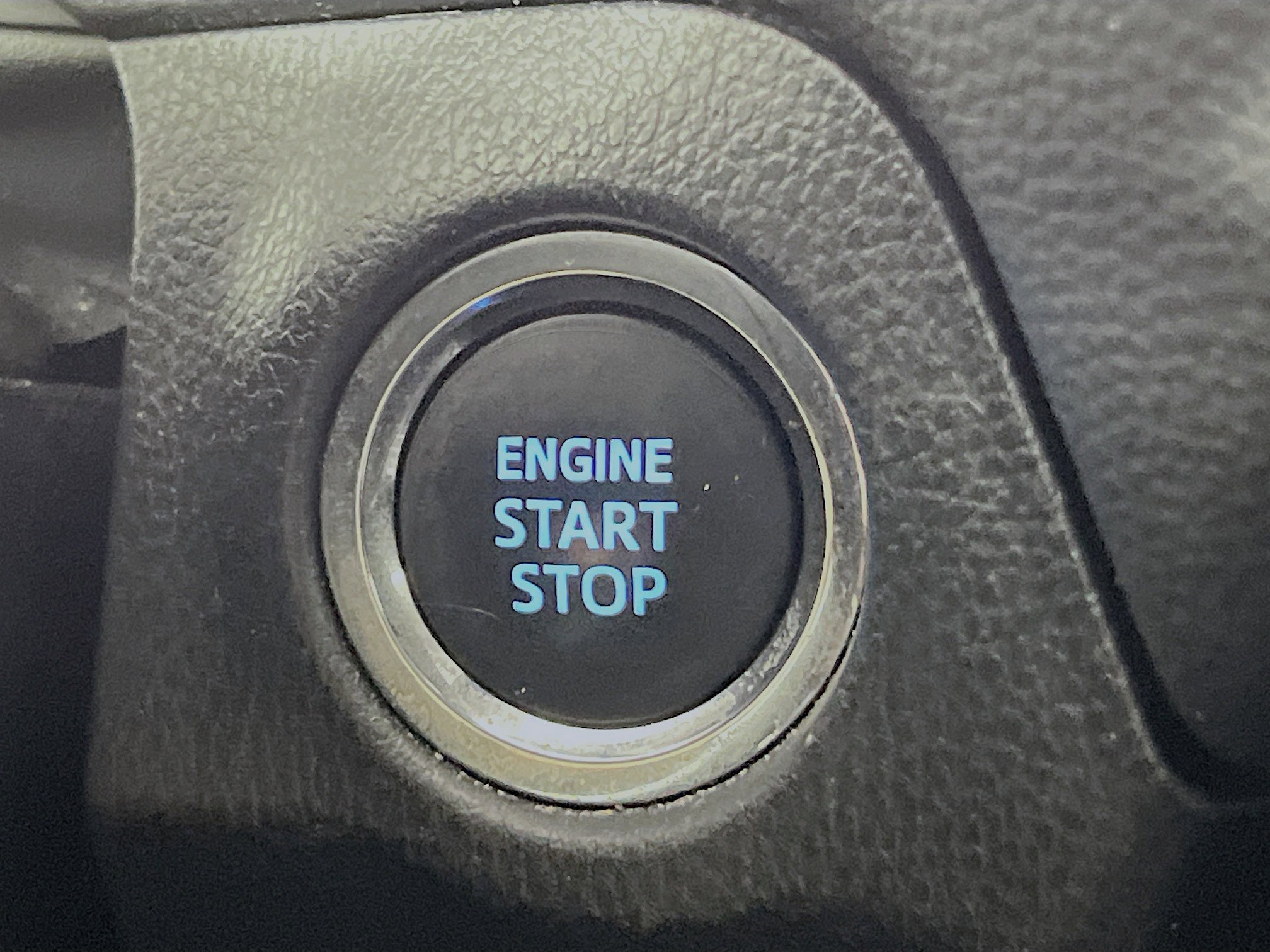 Used 2022 Toyota RAV4 XLE image 23