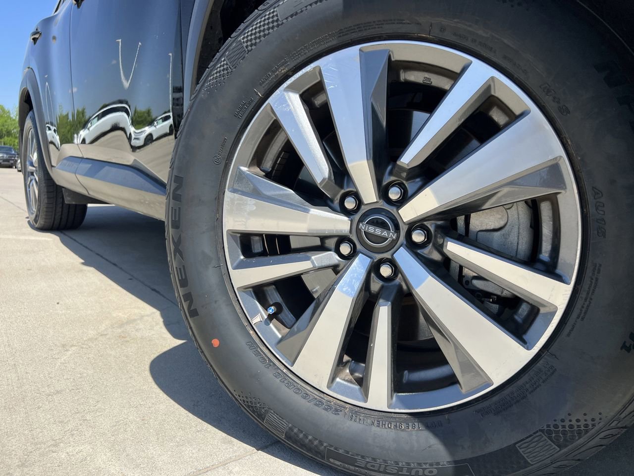 Certified 2024 Nissan Pathfinder SL image 7