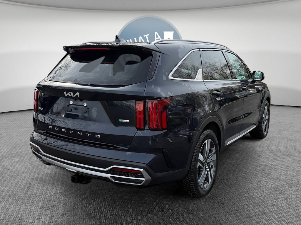 Certified 2022 Kia Sorento SX Prestige w/ Panoramic Sunroof Package image 3