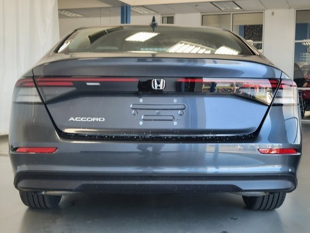 Used 2023 Honda Accord LX image 12