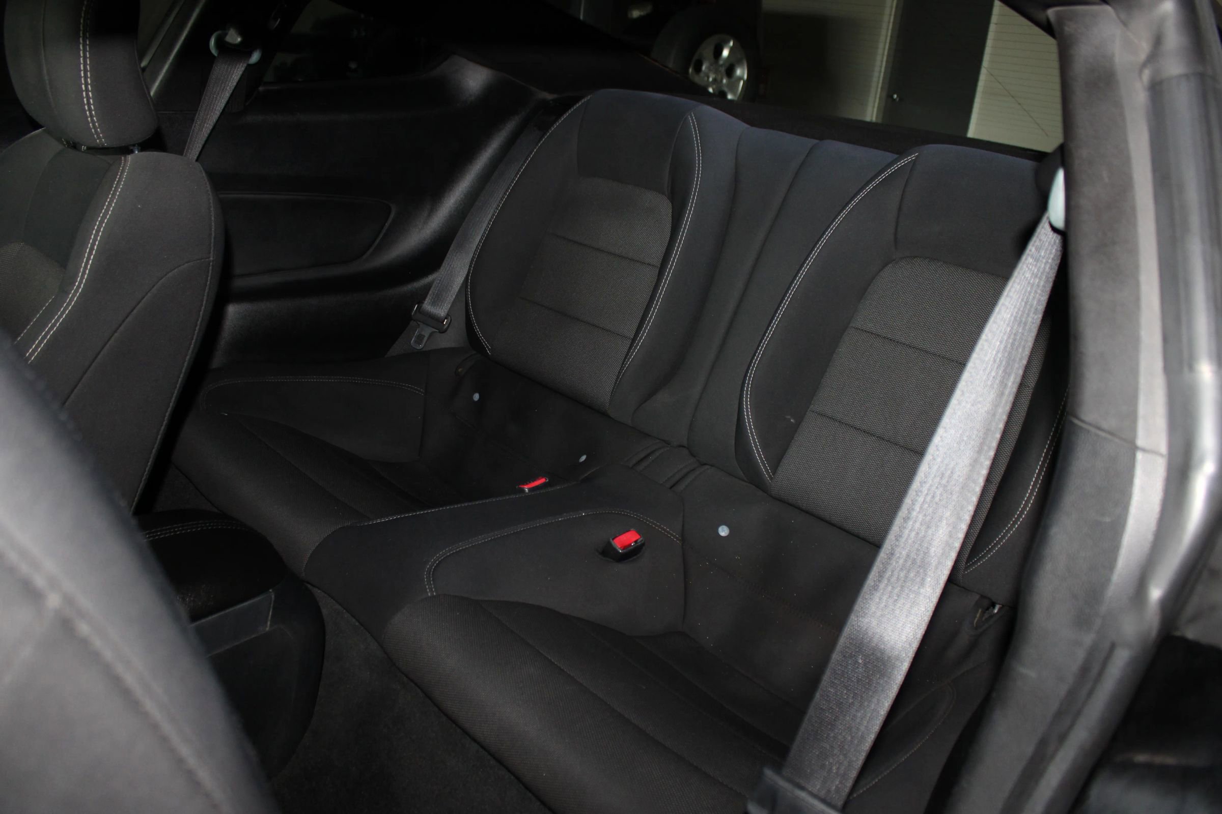 Used 2016 Ford Mustang Coupe image 18