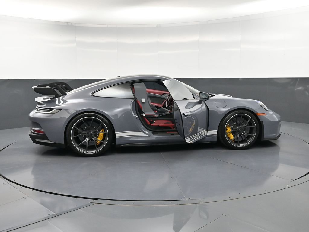Certified 2022 Porsche 911 GT3 RWD image 35